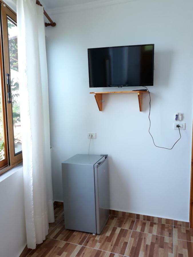 Beleris Rooms Himare Buitenkant foto
