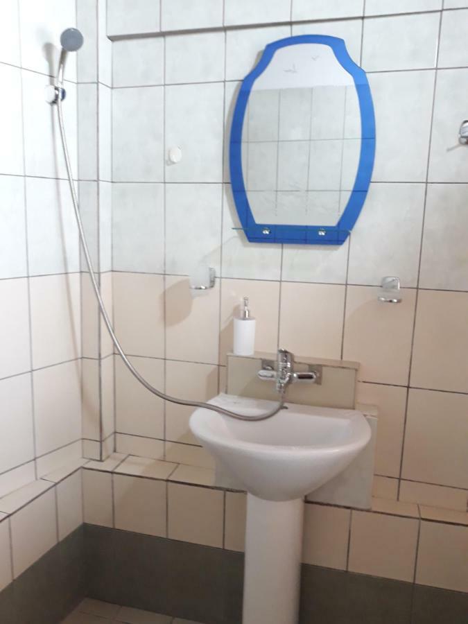 Beleris Rooms Himare Buitenkant foto